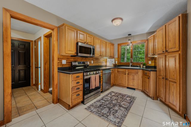 20 Beffa Road, Stafford, CT 06076