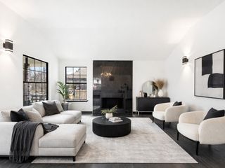 2361 Peak Street, Fort Worth, TX 76106