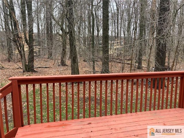 212 Hawthorne Road, North Brunswick, NJ 08902