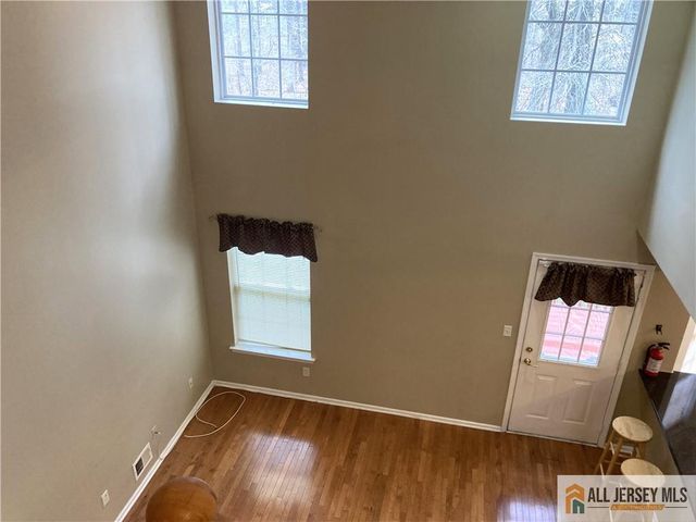 212 Hawthorne Road, North Brunswick, NJ 08902