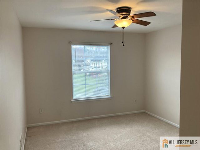 212 Hawthorne Road, North Brunswick, NJ 08902