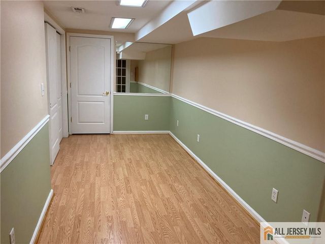 212 Hawthorne Road, North Brunswick, NJ 08902