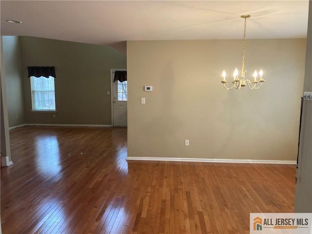 212 Hawthorne Road, North Brunswick, NJ 08902