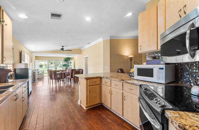 8413 Cozumel Lane, Wellington, FL 33414