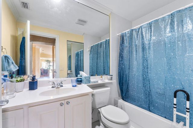 8413 Cozumel Lane, Wellington, FL 33414
