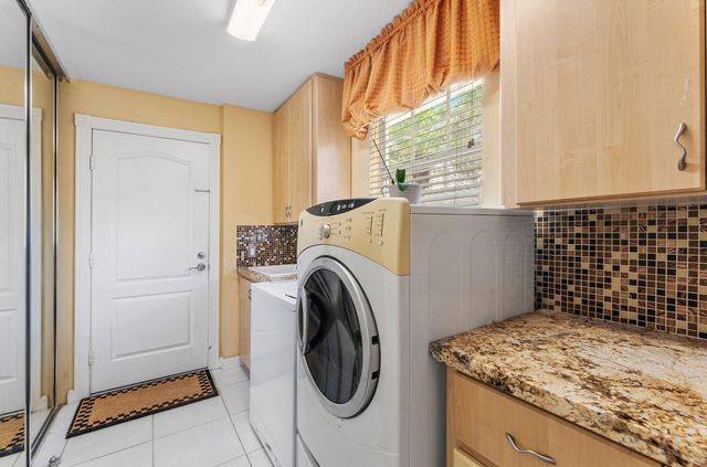 8413 Cozumel Lane, Wellington, FL 33414