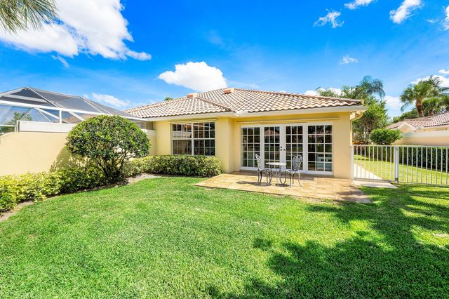 8413 Cozumel Lane, Wellington, FL 33414
