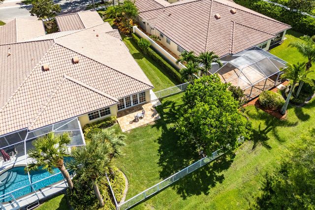 8413 Cozumel Lane, Wellington, FL 33414