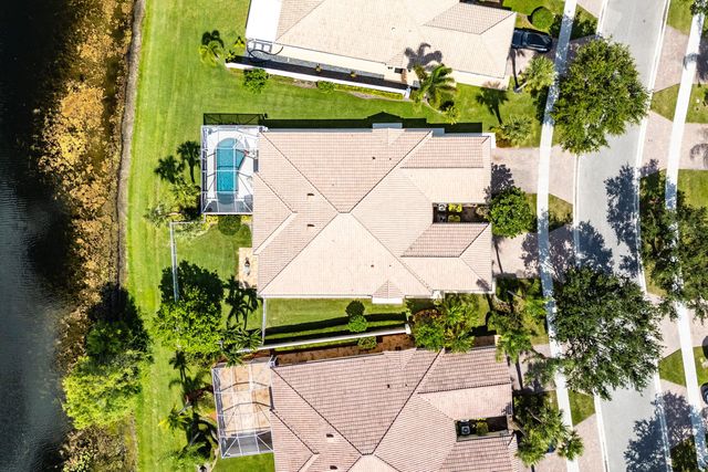 8413 Cozumel Lane, Wellington, FL 33414