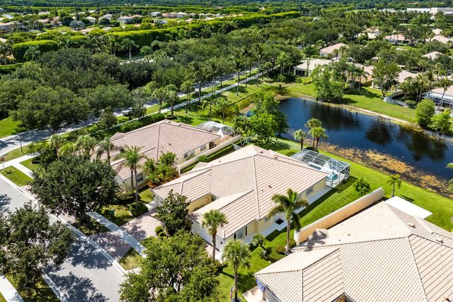 8413 Cozumel Lane, Wellington, FL 33414