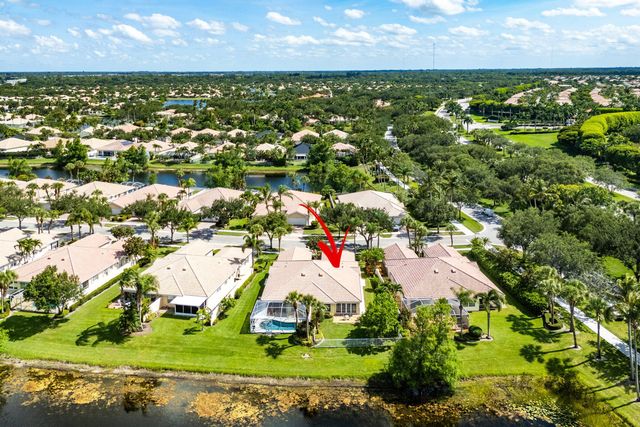 8413 Cozumel Lane, Wellington, FL 33414