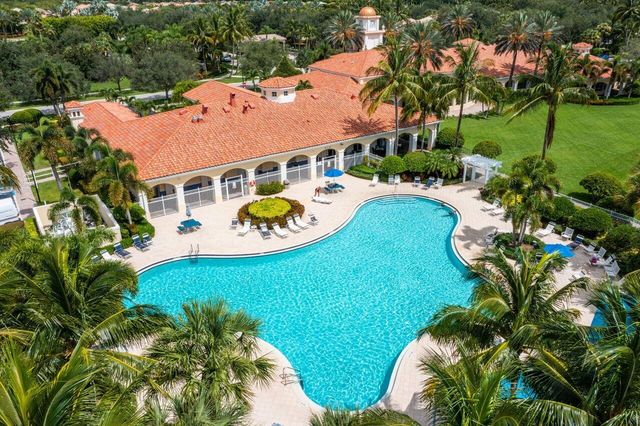 8413 Cozumel Lane, Wellington, FL 33414