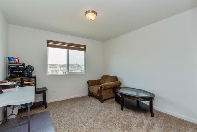 6808 W Parr Avenue, Fresno, CA 93722