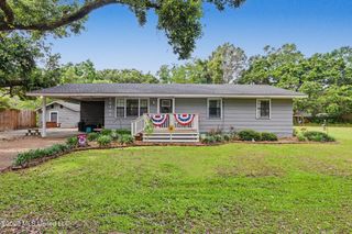 22107 Spence Street, Pass Christian, MS 39571