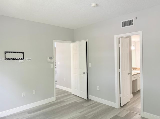 100 SW 117th Terrace 2207, Pembroke Pines, FL 33025