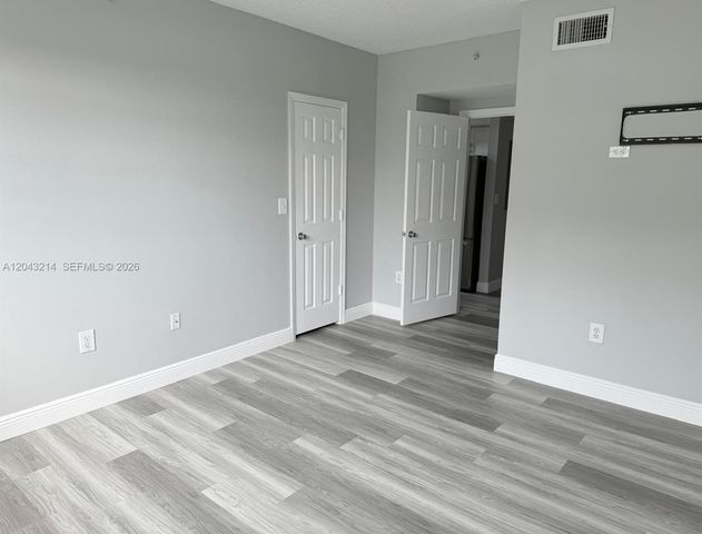 100 SW 117th Terrace 2207, Pembroke Pines, FL 33025