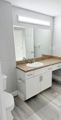 100 SW 117th Terrace 2207, Pembroke Pines, FL 33025