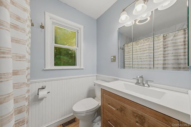 15 Peters Road, Hopewell Junction, NY 12533