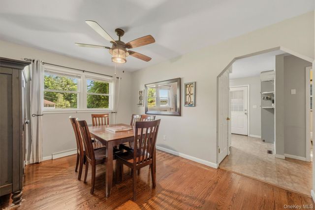 15 Peters Road, Hopewell Junction, NY 12533