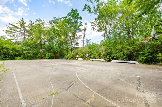 140 Pine View Road 43, Newland, NC 28657