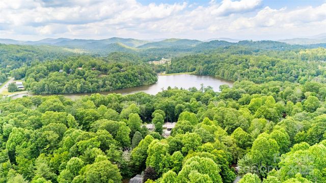 140 Pine View Road 43, Newland, NC 28657