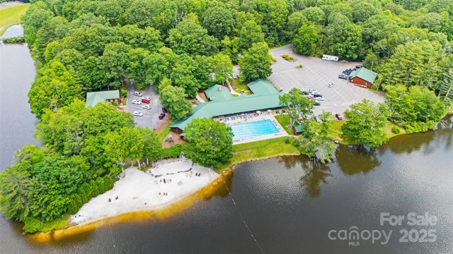 140 Pine View Road 43, Newland, NC 28657