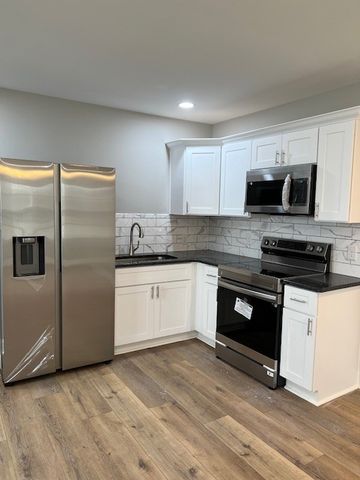 227 E Park Ave, Gallatin, TN 37066