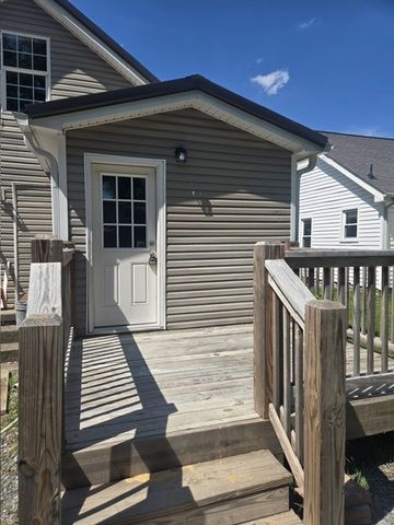 227 E Park Ave, Gallatin, TN 37066