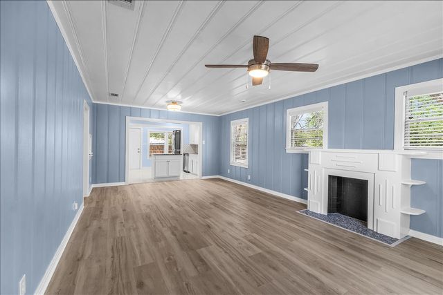 301 Isbell Road, Fort Worth, TX 76114