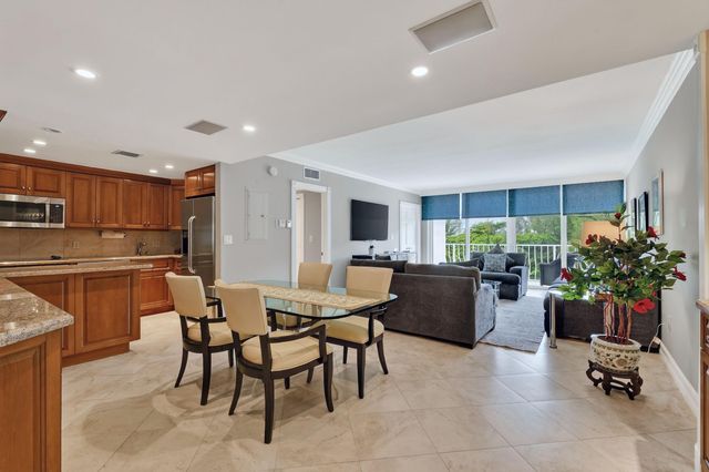 2774 S Ocean Boulevard 506, Palm Beach, FL 33480