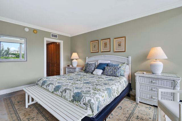 2774 S Ocean Boulevard 506, Palm Beach, FL 33480
