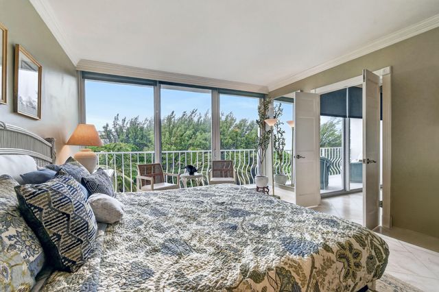 2774 S Ocean Boulevard 506, Palm Beach, FL 33480