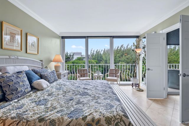 2774 S Ocean Boulevard 506, Palm Beach, FL 33480