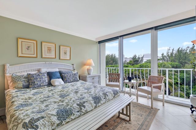 2774 S Ocean Boulevard 506, Palm Beach, FL 33480