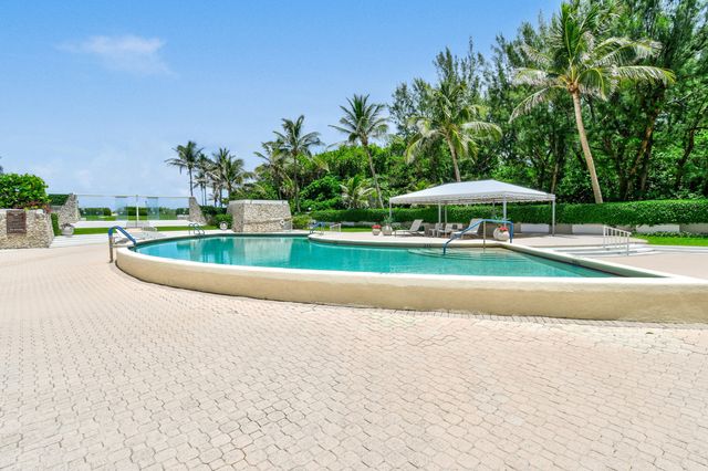 2774 S Ocean Boulevard 506, Palm Beach, FL 33480