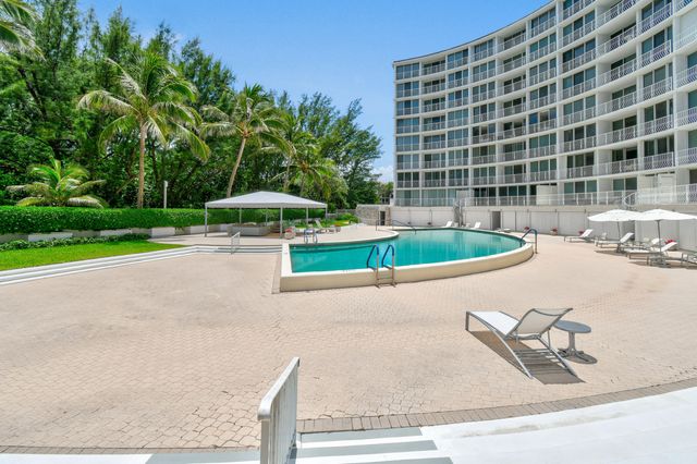 2774 S Ocean Boulevard 506, Palm Beach, FL 33480