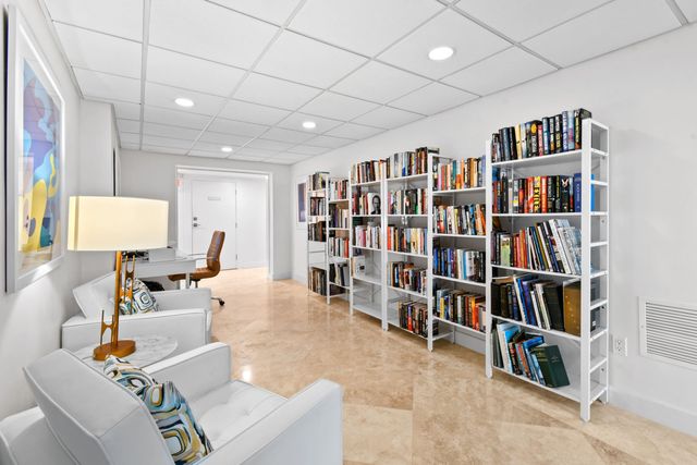 2774 S Ocean Boulevard 506, Palm Beach, FL 33480