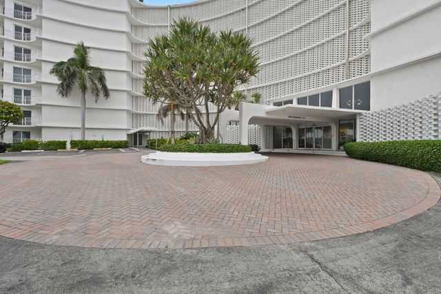 2774 S Ocean Boulevard 506, Palm Beach, FL 33480