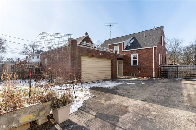 3919 Rush Boulevard, Youngstown, OH 44512