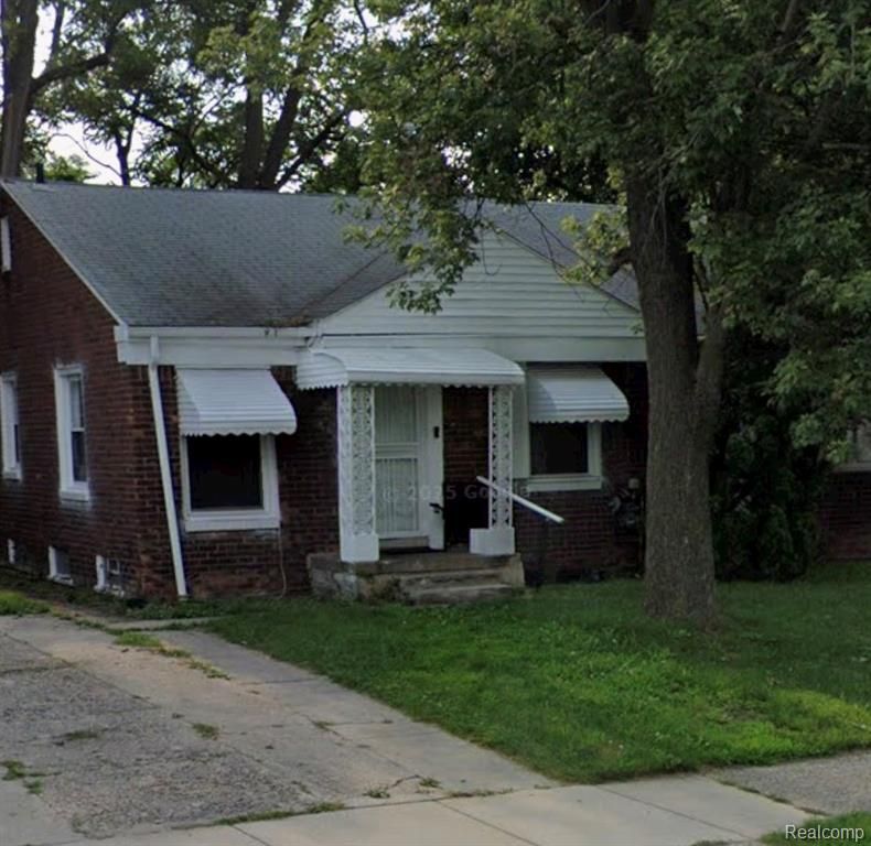 20456 Meyers Road, Detroit, MI 48235