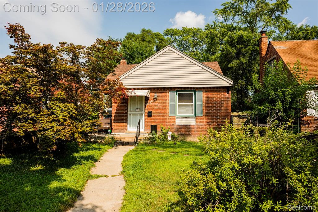 19786 Pennington Drive, Detroit, MI 48221