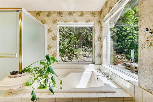 13382 Red Dog Rd, Nevada City, CA 95959