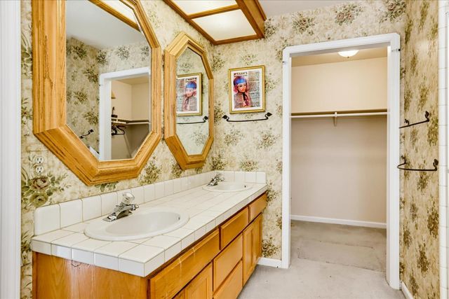 13382 Red Dog Rd, Nevada City, CA 95959