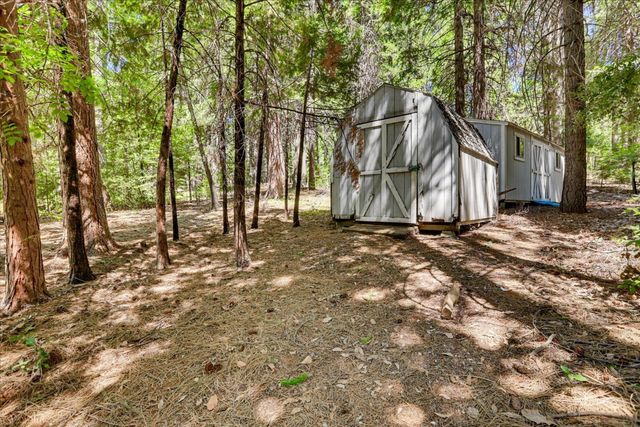 13382 Red Dog Rd, Nevada City, CA 95959