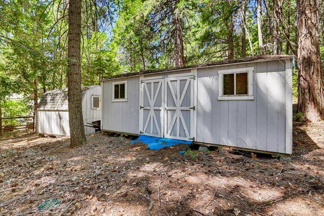 13382 Red Dog Rd, Nevada City, CA 95959