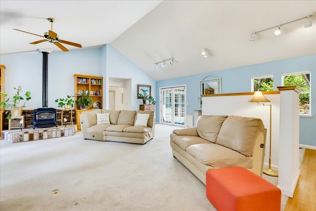 13382 Red Dog Rd, Nevada City, CA 95959