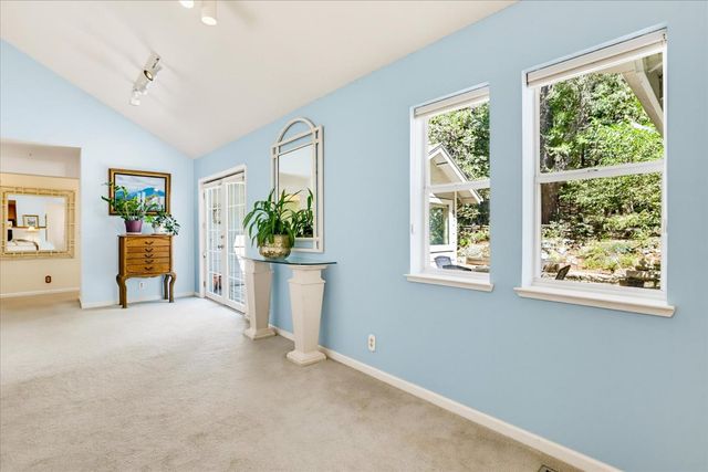 13382 Red Dog Rd, Nevada City, CA 95959