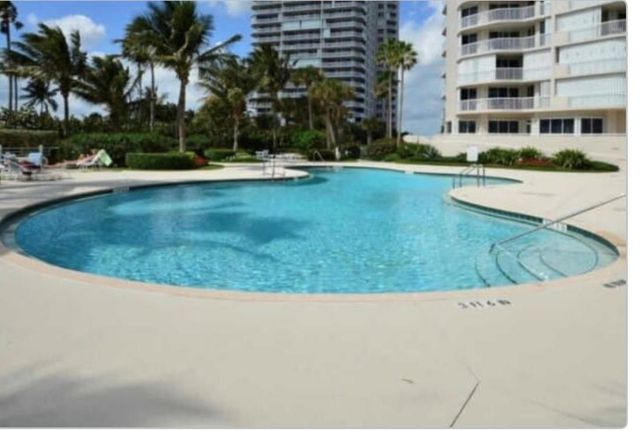 5051 N Highway A1a T-4, Fort Pierce, FL 34949