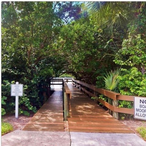 5051 N Highway A1a T-4, Fort Pierce, FL 34949