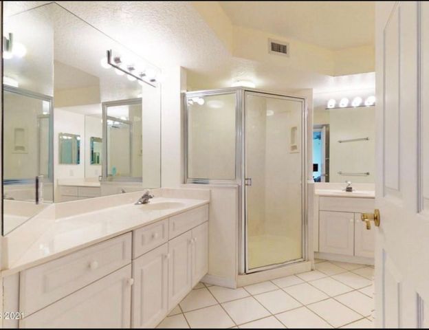 5051 N Highway A1a T-4, Fort Pierce, FL 34949